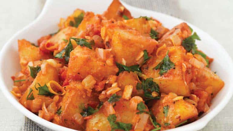 Patatas bravas met pittige tomatensaus