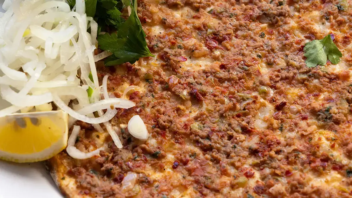 Turkse pizza maken (lahmacun) met gehakt