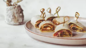 Wrap hapjes met parmaham en meloen