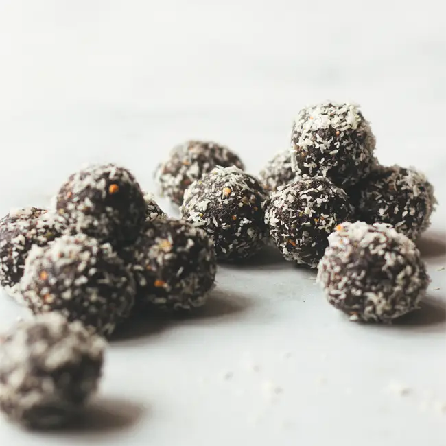 Chocolade-kokosballetjes enegie balls bliss balls