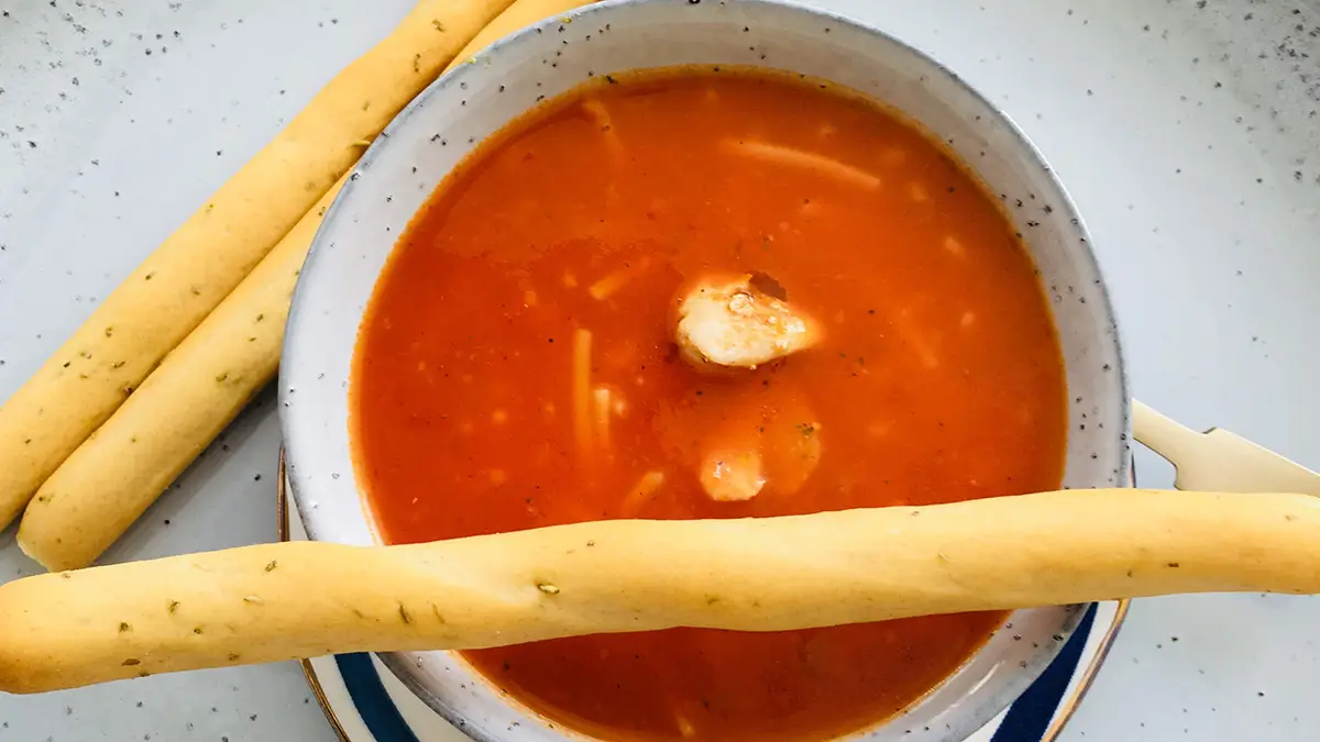 Tomatensoep kip recept Simpele tomatensoep met kip