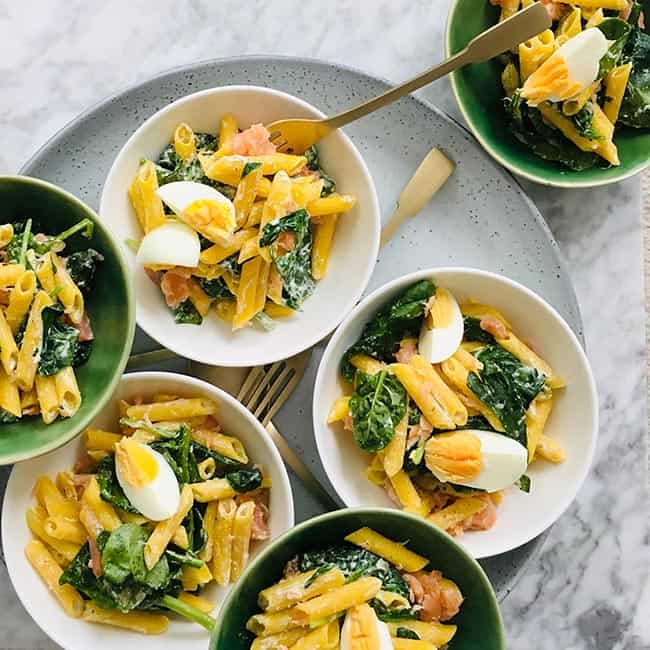 Pasta met zalm en spinazie simpel recept