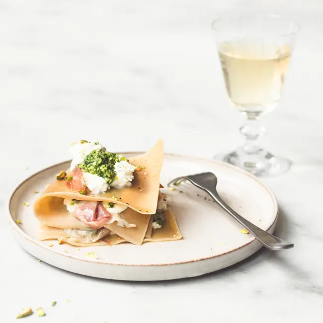 Open lasagne met mozzarella en parmaham