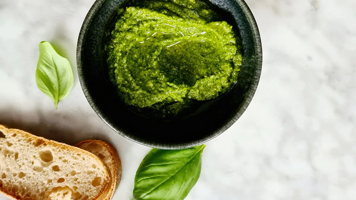 Overgebleven restjes pesto Overgebleven restjes pesto