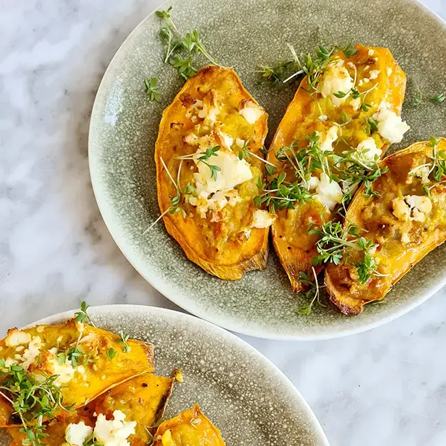 Zoete aardappel mini pizza maken