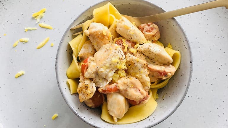 Pasta al Limone e pollo (met citroen en kip)