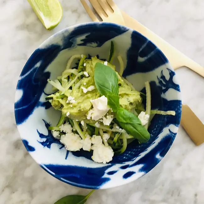 Courgette spaghetti eten