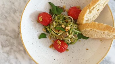 Courgette pesto pasta