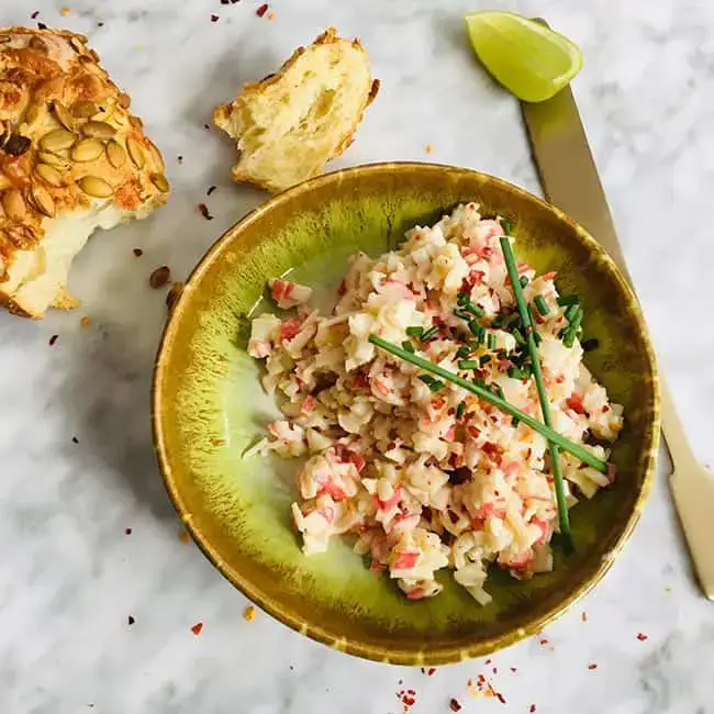 Krabsalade maken surimi recept Krabsalade maken met surimi recept