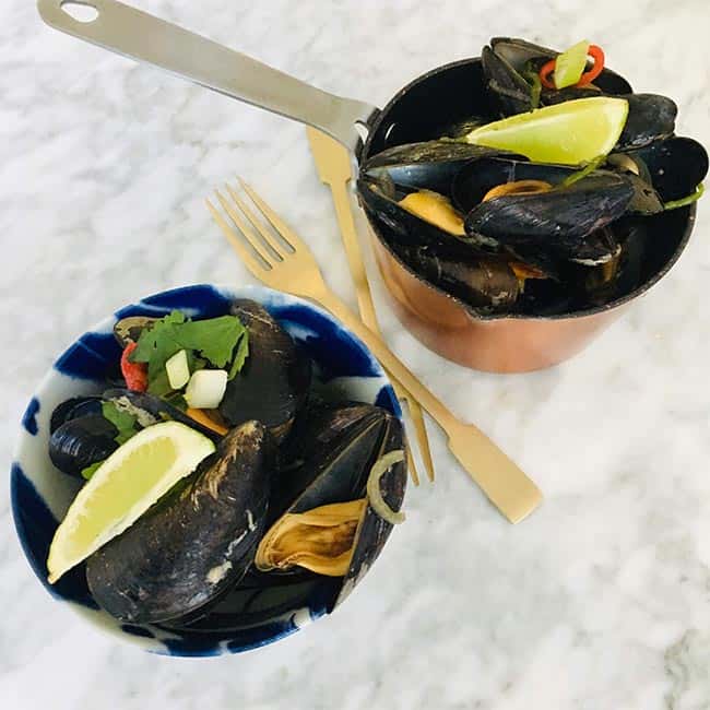 Mosselen uit de wok met knoflook recept