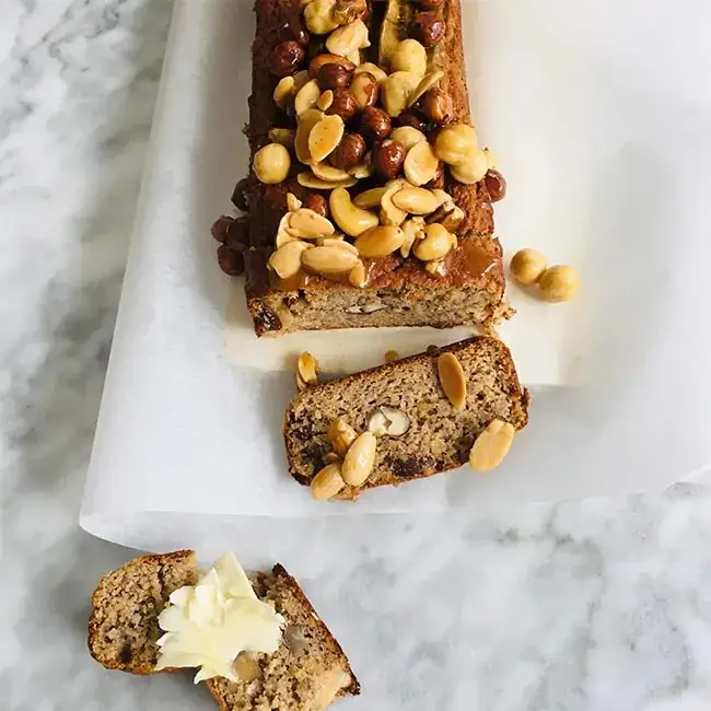 Bananenbrood met noten maken