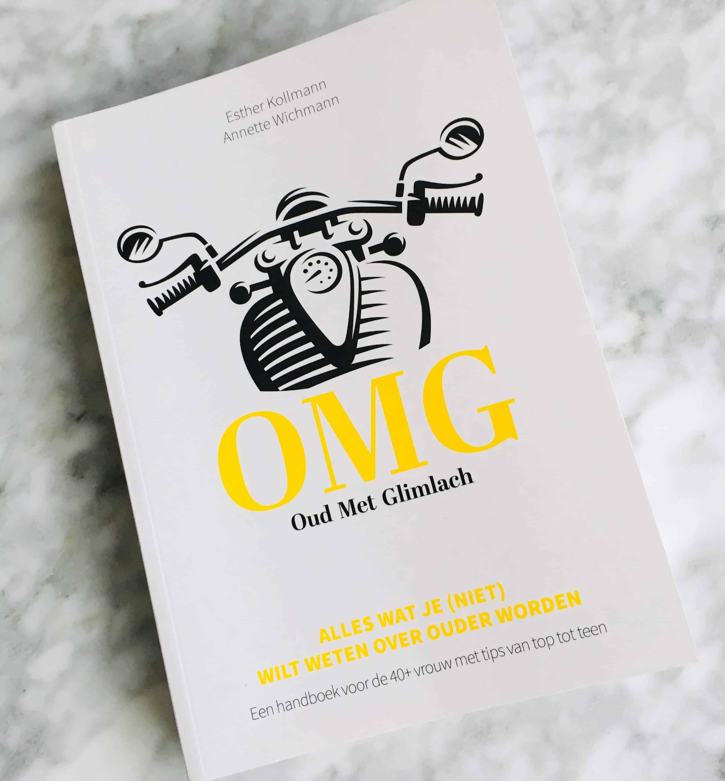 Oud met een Glimlach voorkant