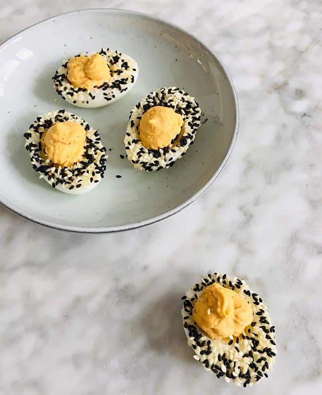 Eitjes met za'atar harissa simpel recept