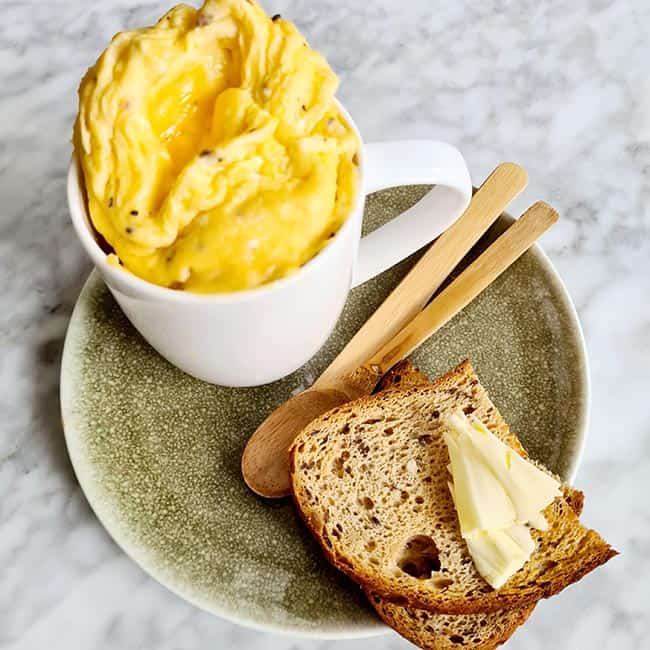 Omelet in een mok maken