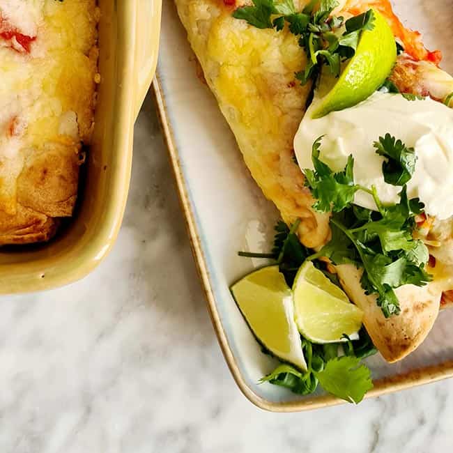 Wraps met gehakt op bord