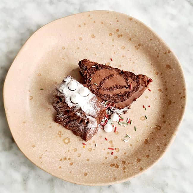 Chocolade boomstam dessert eten