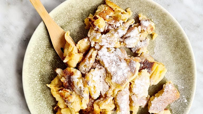 Traditionele kaiserschmarrn uit Tirol