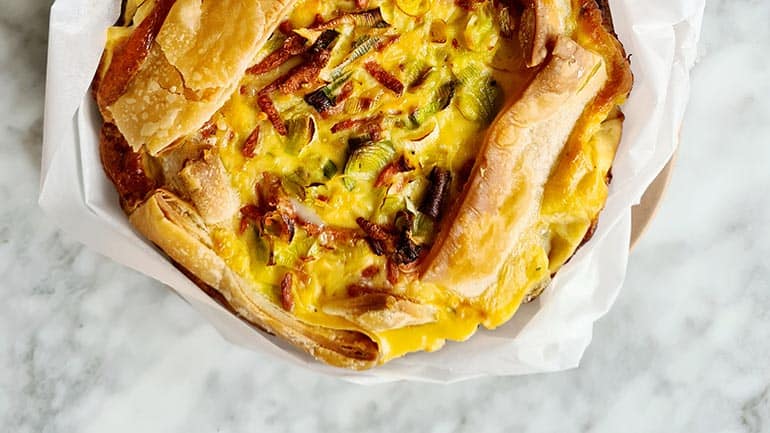 Quiche met spekjes en prei