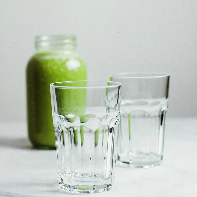 Groene smoothie en groentesap Groene smoothie en groentesap