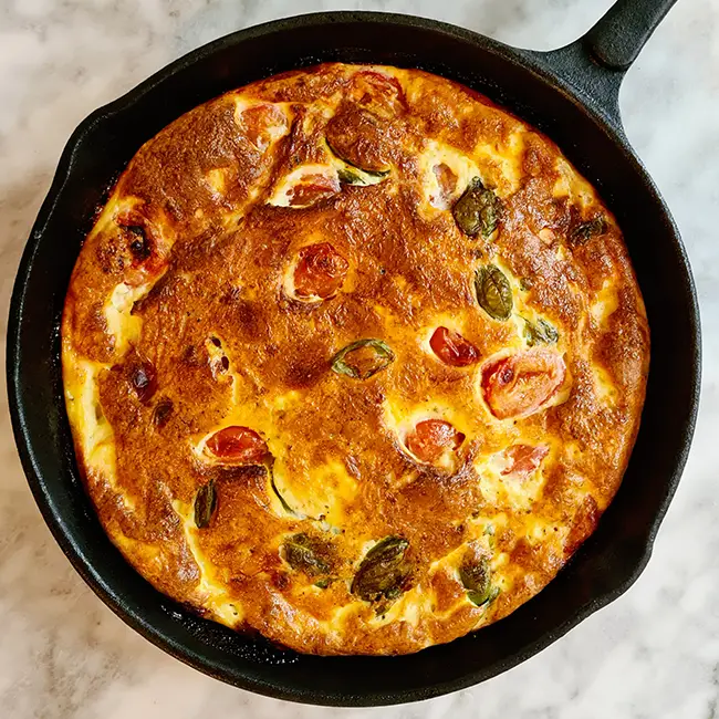 Frittata mozzarella tomaat