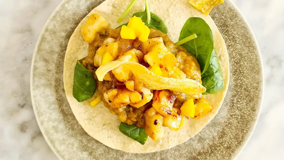 Indiase linzencurry recept Indiase linzencurry met spinazie, halloumi en mango
