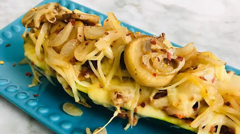 Gevulde courgette gehakt