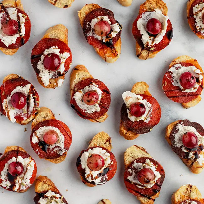 Crostini_met_pepperoni Crostini met pepperoni