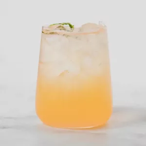 Cointreau fizz sinaasappelcocktail