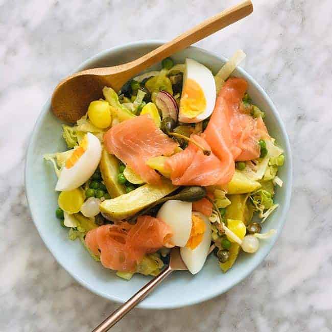 Aardappelsalade met gerookte zalm