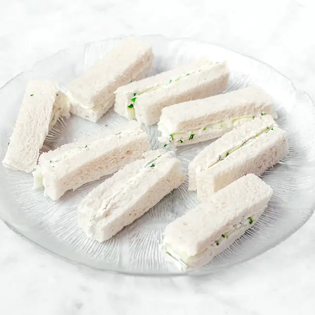 Finger sandwiches met komkommer