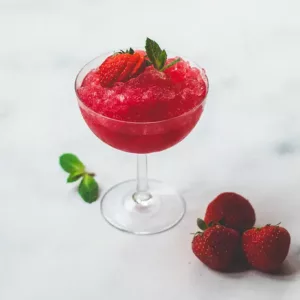Aardbeiencocktail zonder alcohol | alcoholvrije aardbeiencocktail | alcoholvrije strawberry daiquiri